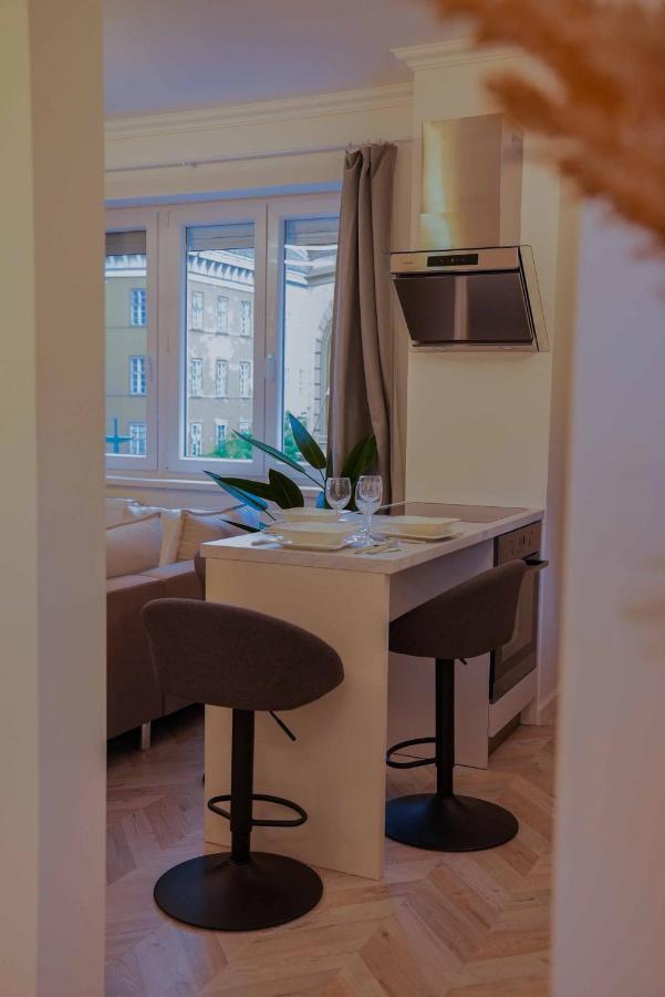 Corvin Avenue Premium Central Apartment บูดาเปสต์ ภายนอก รูปภาพ