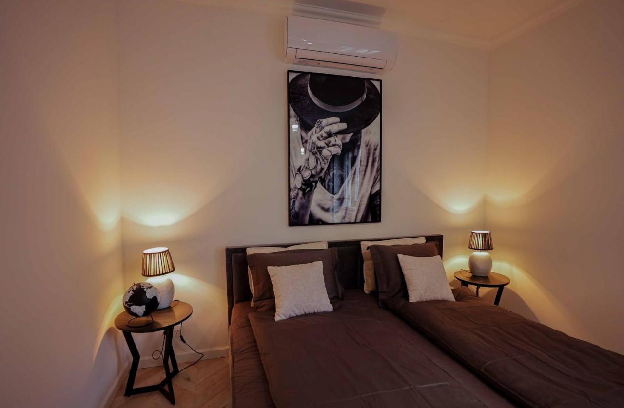 Corvin Avenue Premium Central Apartment บูดาเปสต์ ภายนอก รูปภาพ