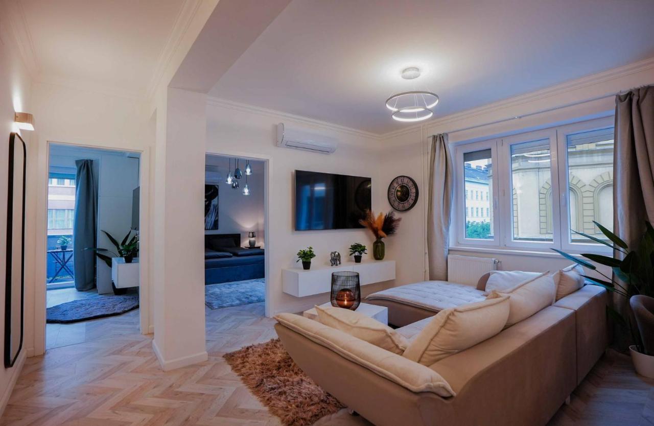 Corvin Avenue Premium Central Apartment บูดาเปสต์ ภายนอก รูปภาพ