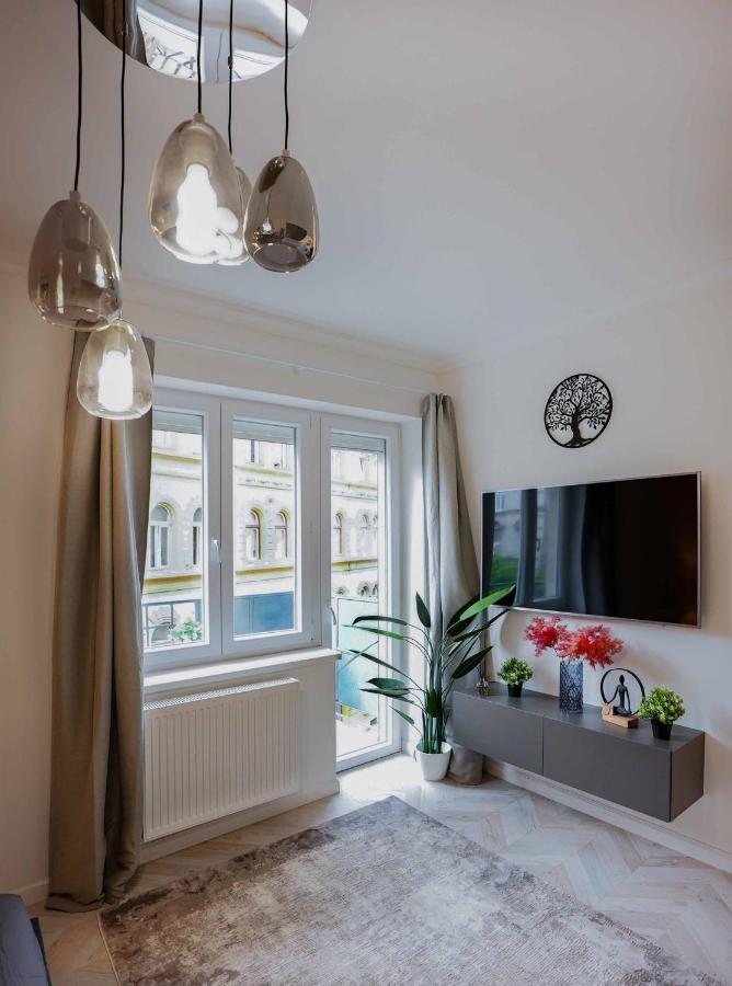 Corvin Avenue Premium Central Apartment บูดาเปสต์ ภายนอก รูปภาพ